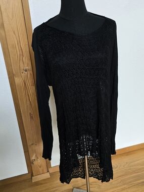 NWT Grace & Lace Two-Fit Knit Cardigan Convertible Pullover Sweater Black